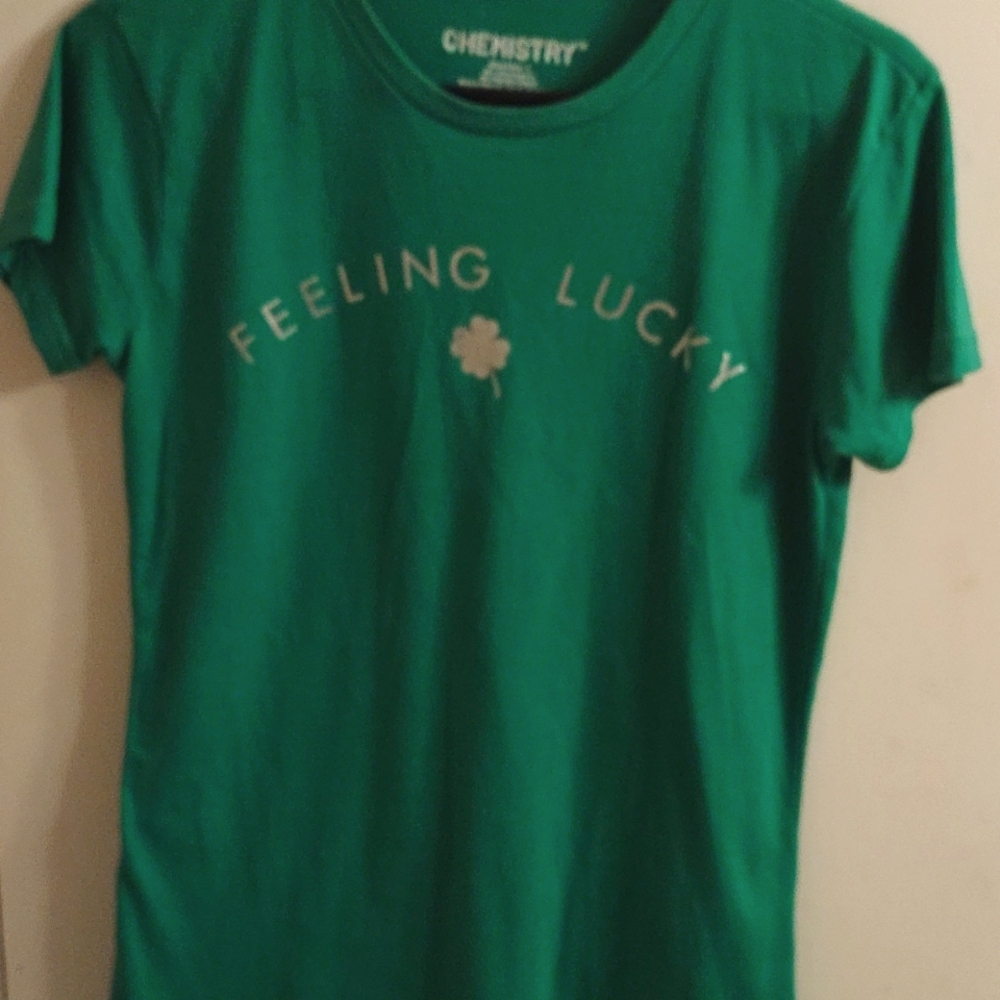 Tee